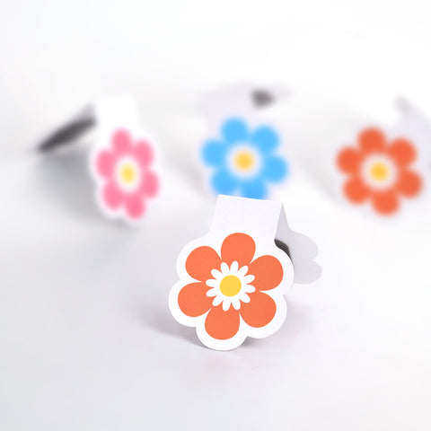 Daisy Bloom Magnetic Bookmarks – Set of 4