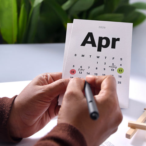 Basic 2026 Desk Calendar